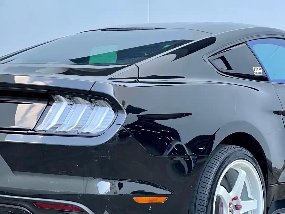 2015 Mustang 2.3T Sport Edition — миниатюра 12