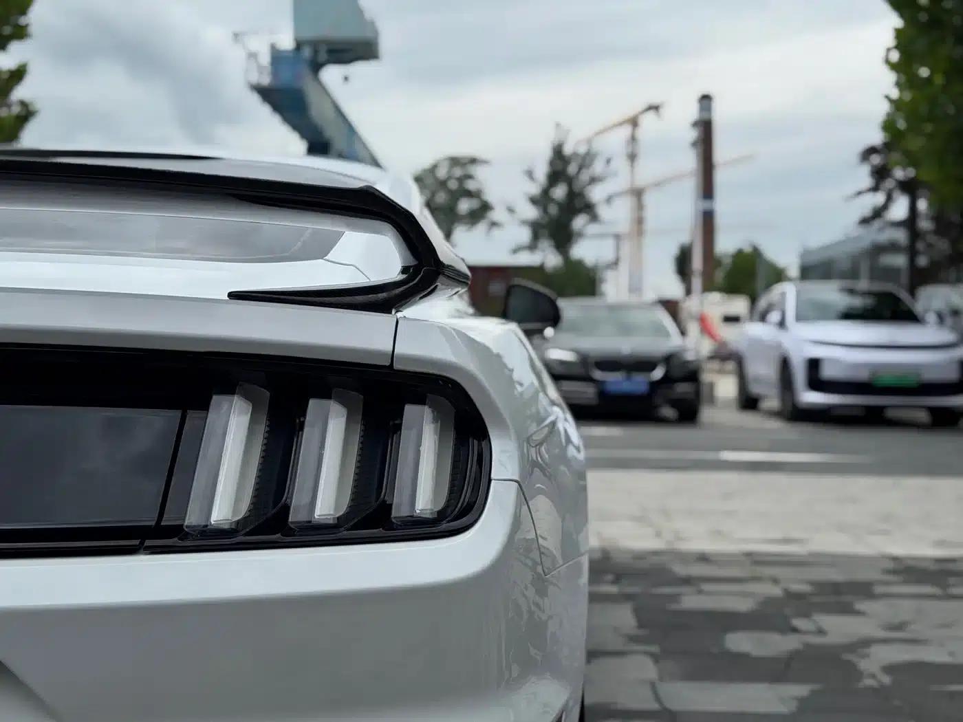 2016 Mustang 2.3T Performance Edition — миниатюра 8