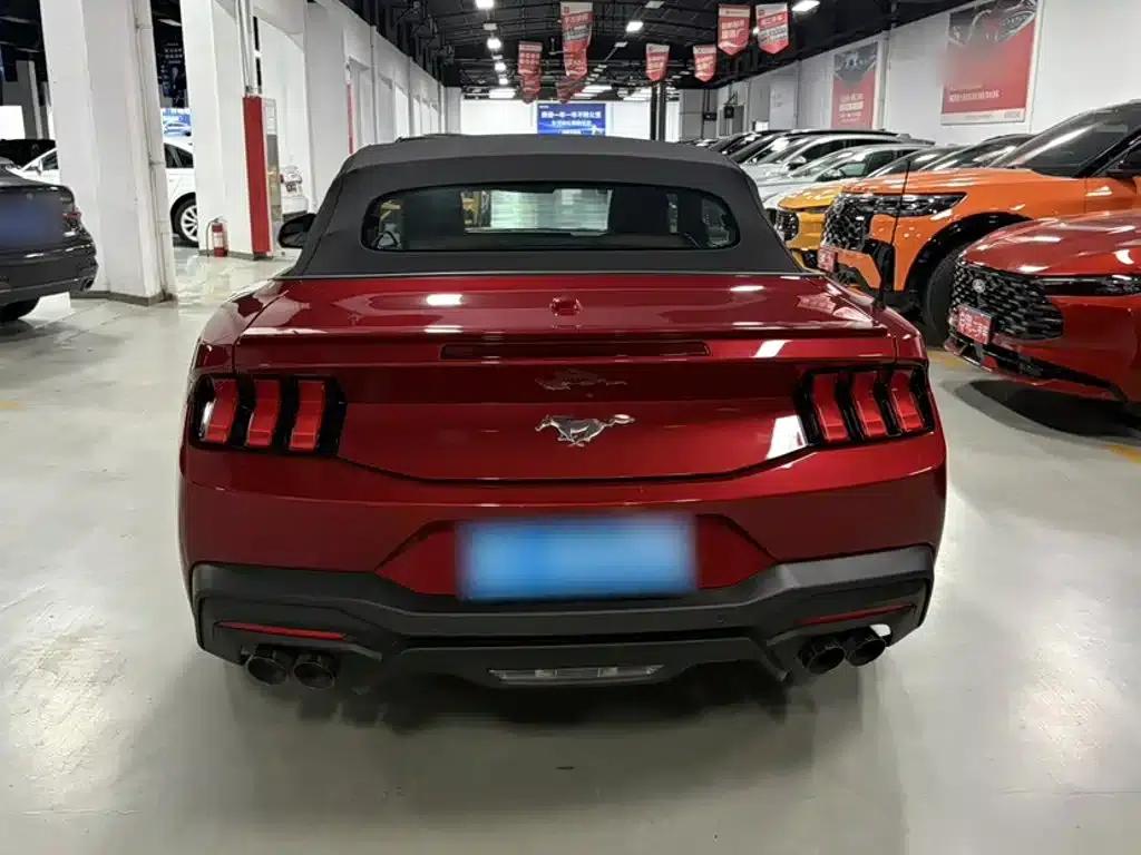 2024 Mustang 2.3T EcoBoost Convertible Sport — миниатюра 13