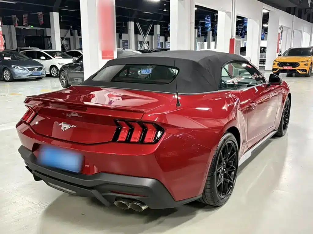 2024 Mustang 2.3T EcoBoost Convertible Sport — миниатюра 16
