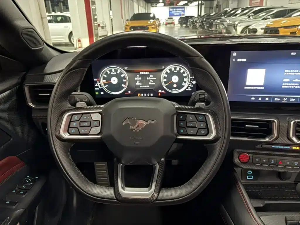 2024 Mustang 2.3T EcoBoost Convertible Sport — миниатюра 17