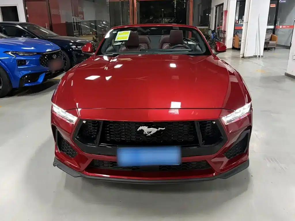 2024 Mustang 2.3T EcoBoost Convertible Sport — миниатюра 6