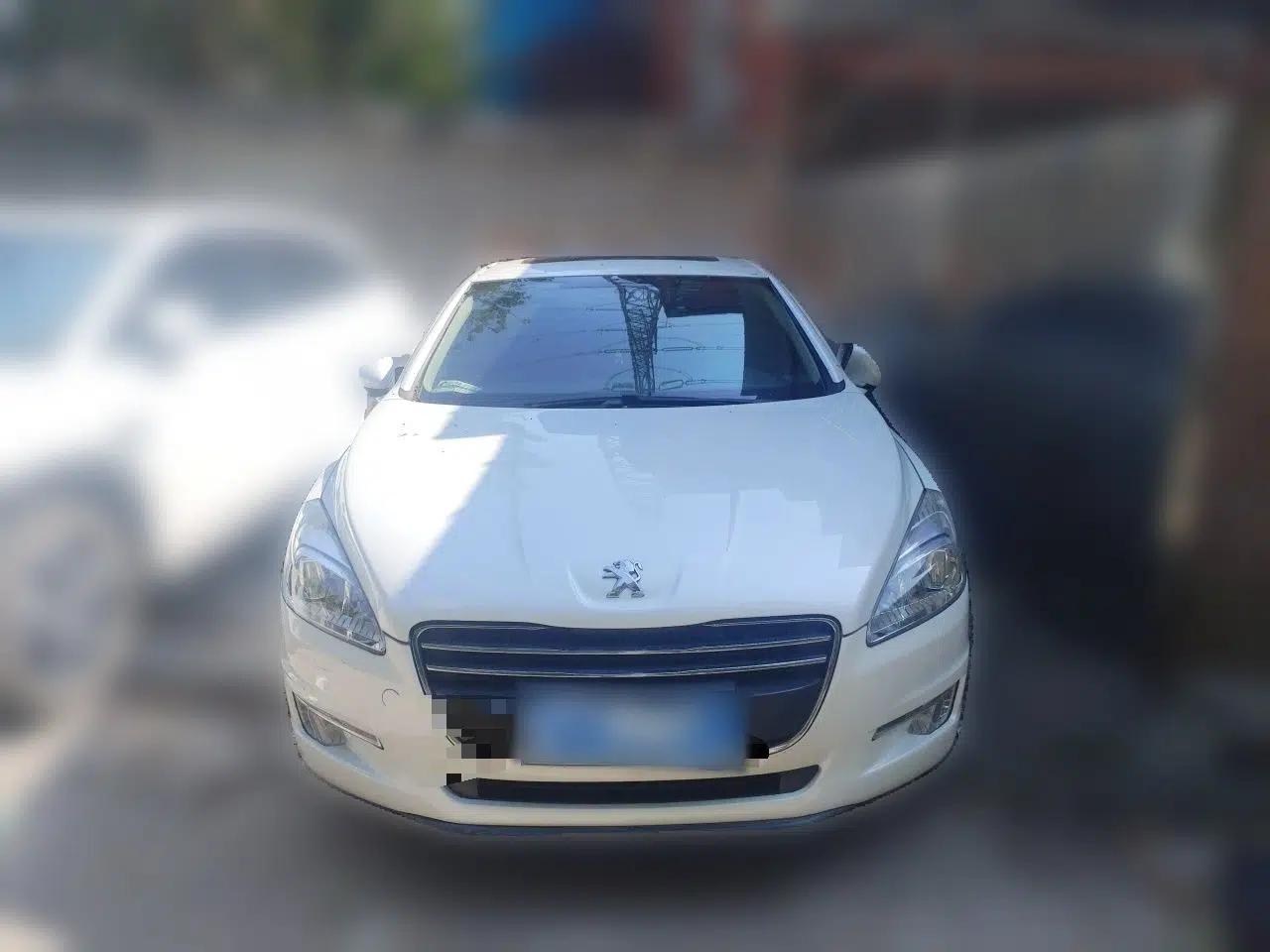 Peugeot 508 2013 2.0L 2nd Anniversary Edition with Automatic Sunroof – Classic Version — миниатюра 2