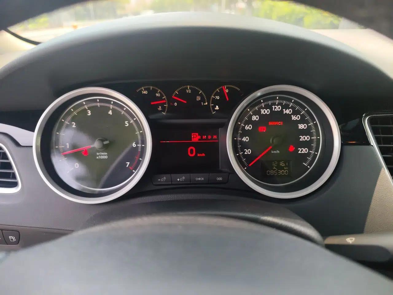 Peugeot 508 2013 2.0L 2nd Anniversary Edition Automatic Smart Enjoyment Version — миниатюра 11