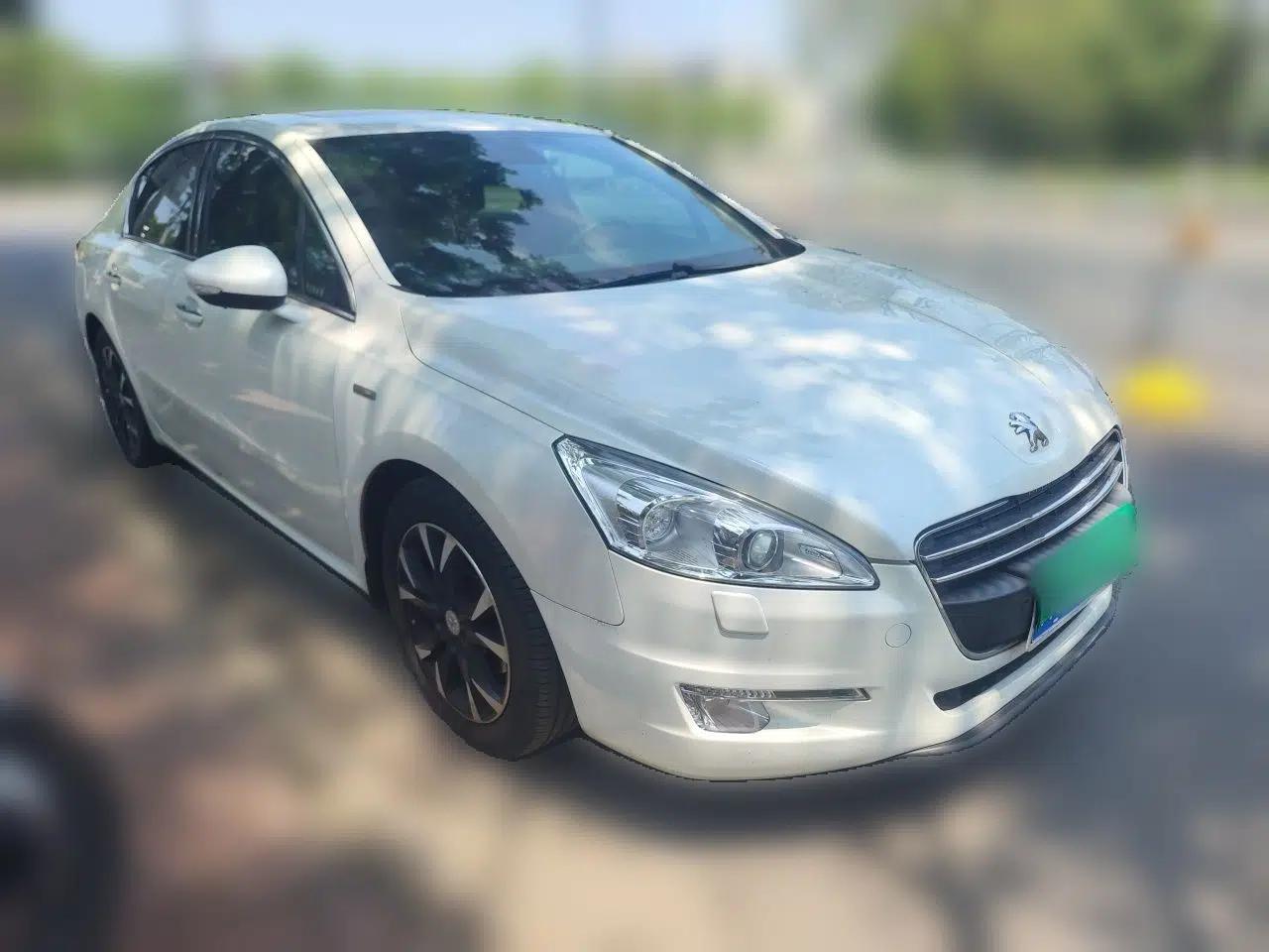 Peugeot 508 2013 2.0L 2nd Anniversary Edition Automatic Smart Enjoyment Version — миниатюра 3