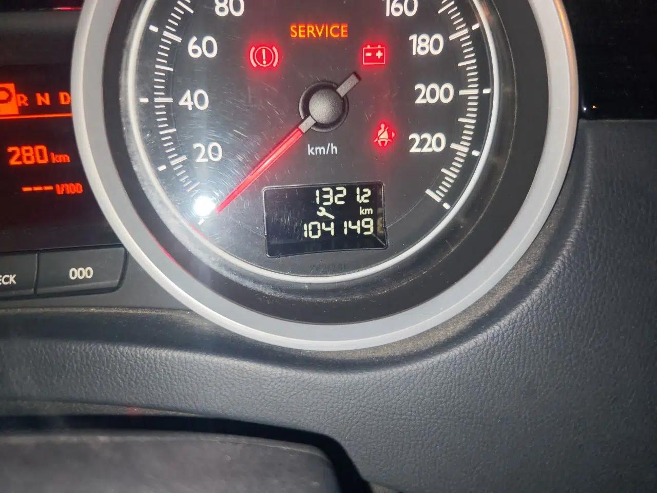 Peugeot 508 2012 2.3L Roland Garros Edition — миниатюра 12