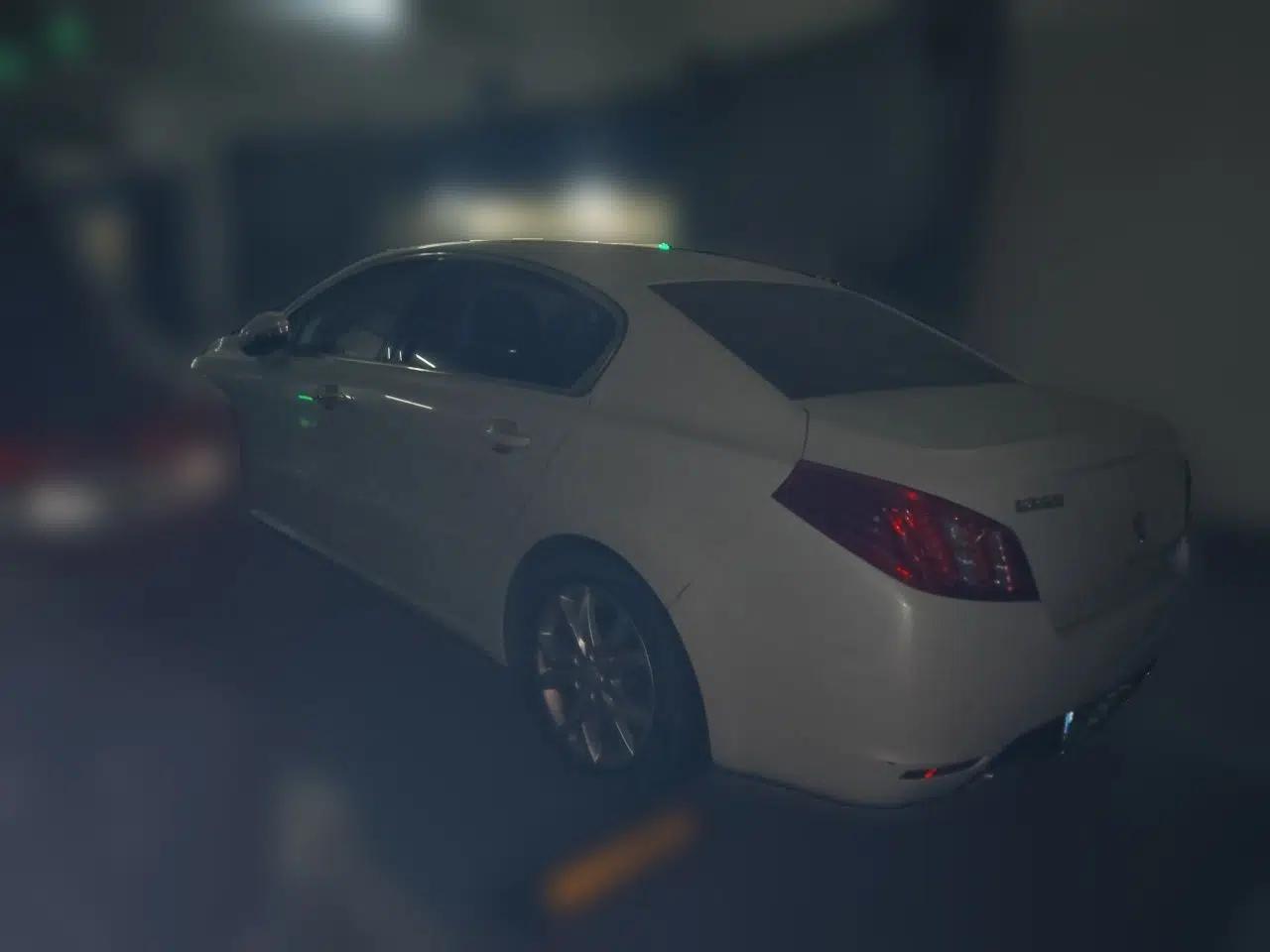 Peugeot 508 2012 2.3L Roland Garros Edition — миниатюра 4