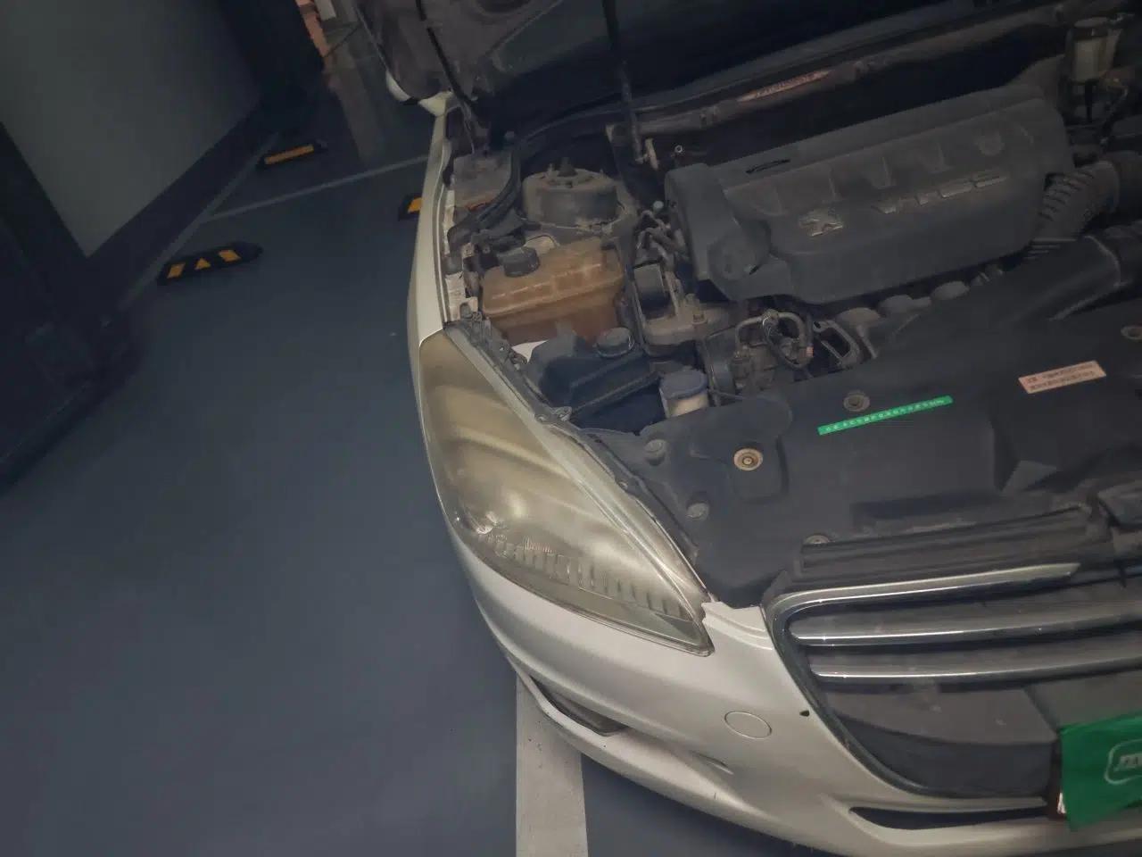 Peugeot 508 2012 2.3L Roland Garros Edition — миниатюра 7