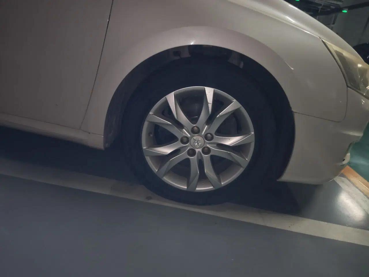 Peugeot 508 2012 2.3L Roland Garros Edition — миниатюра 8