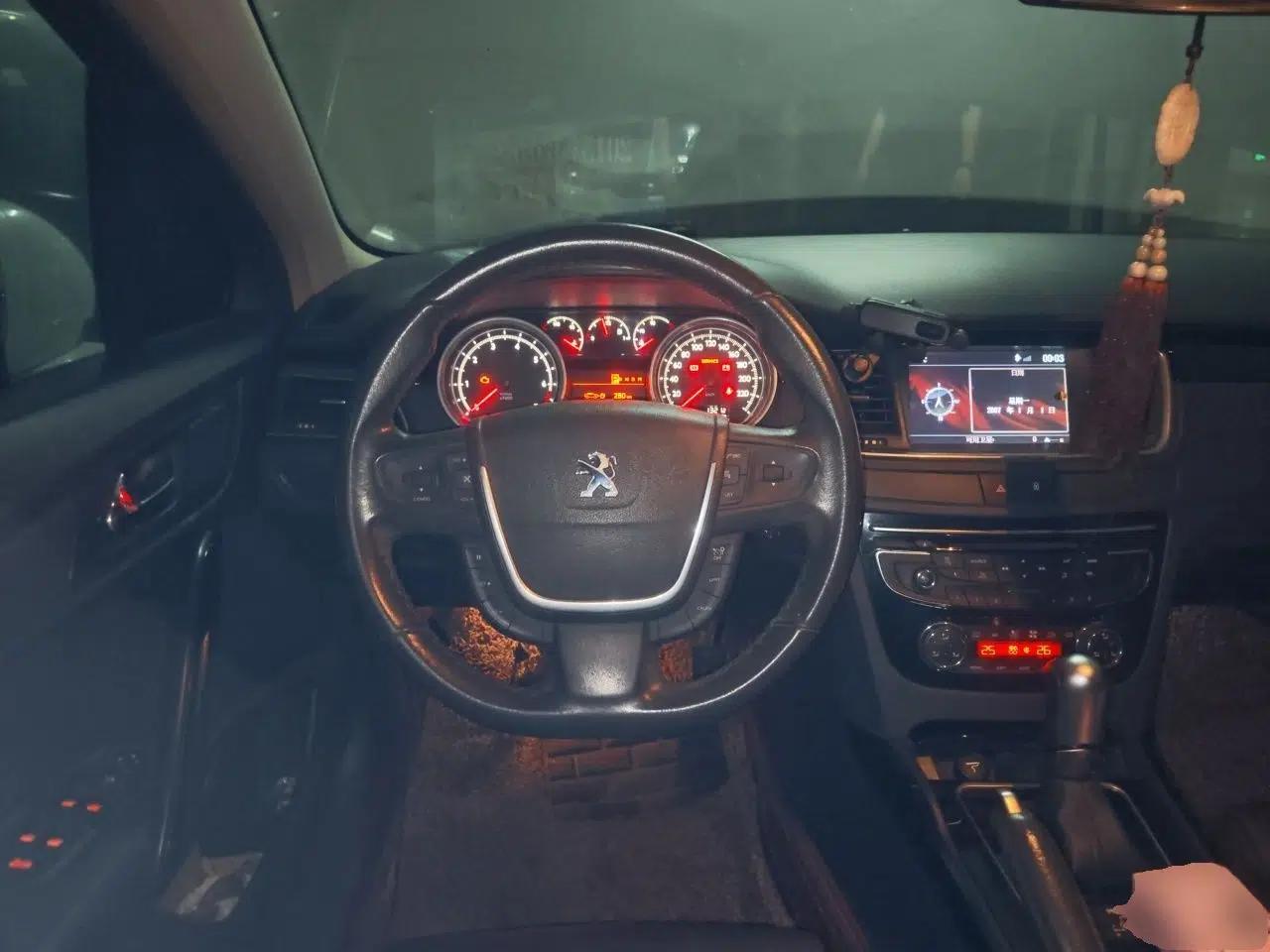 Peugeot 508 2012 2.3L Roland Garros Edition — миниатюра 10