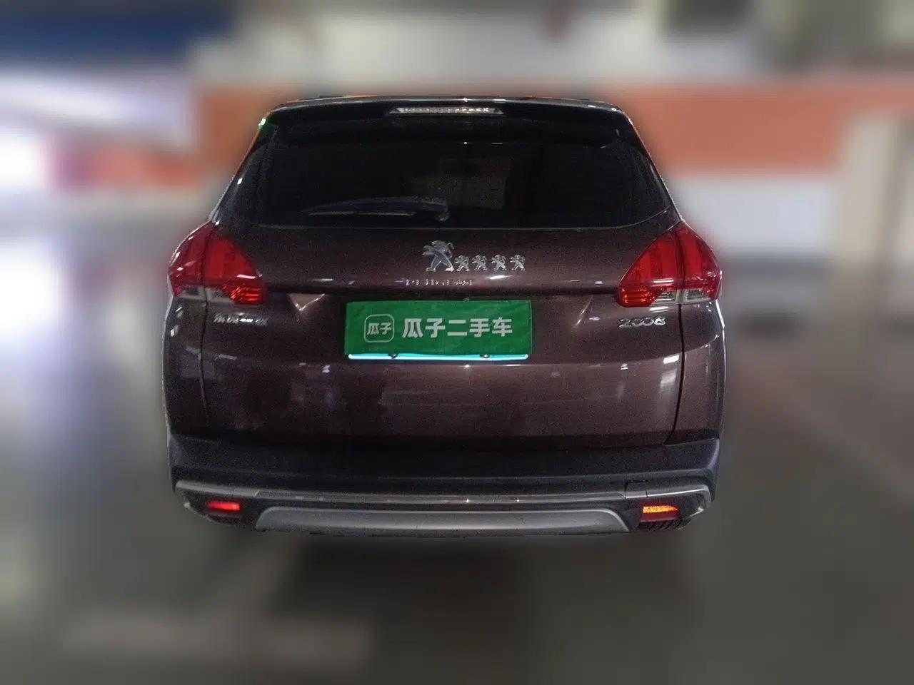 Peugeot 2008 2015 1.6L Automatic Playcool Edition — миниатюра 5
