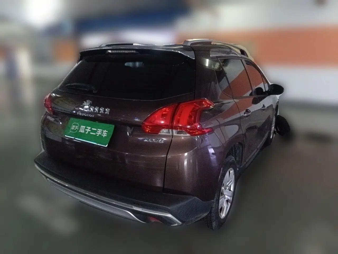 Peugeot 2008 2015 1.6L Automatic Playcool Edition — миниатюра 6