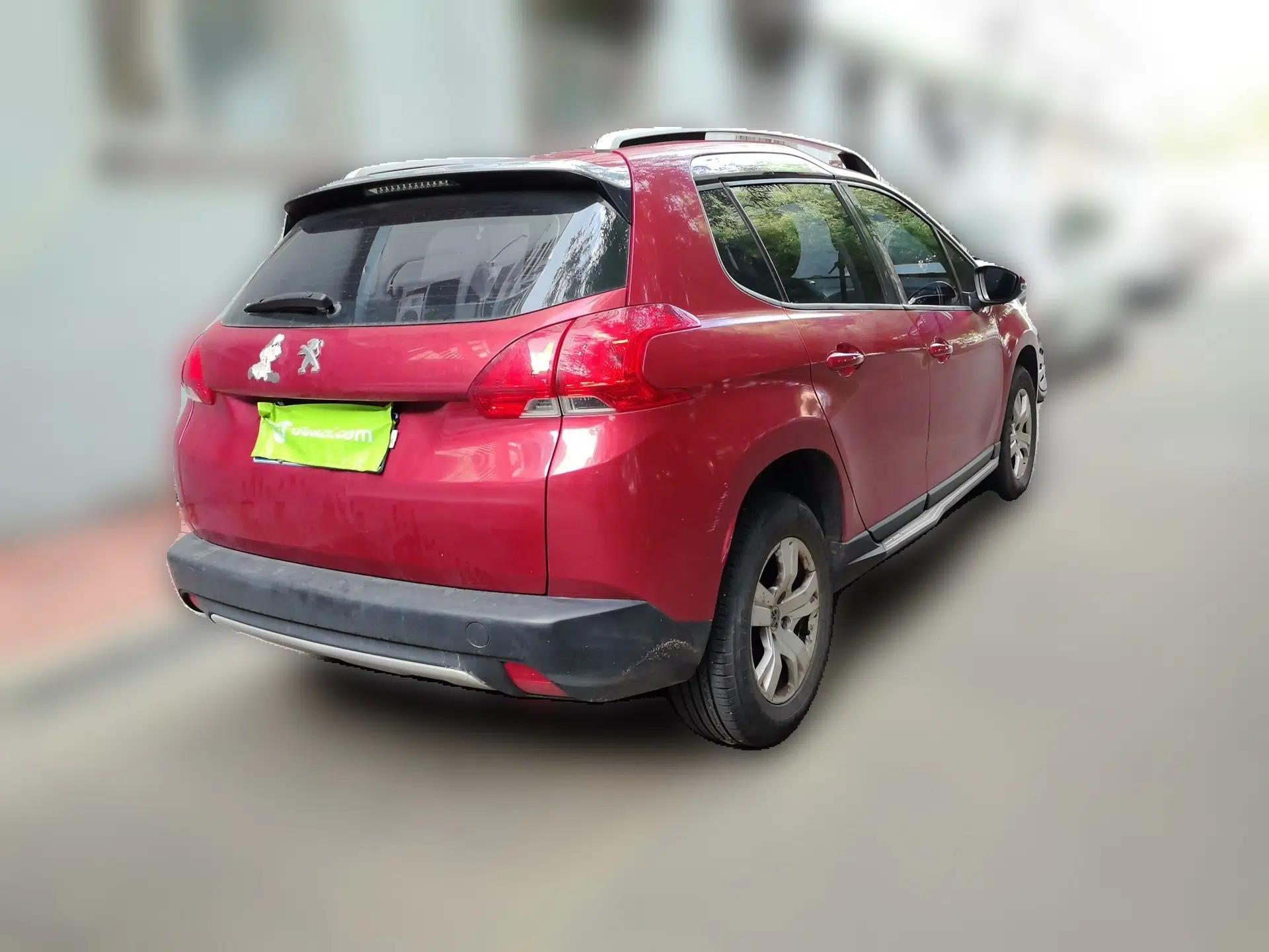 Peugeot 2008 2014 1.6L Manual Trend Edition — миниатюра 6