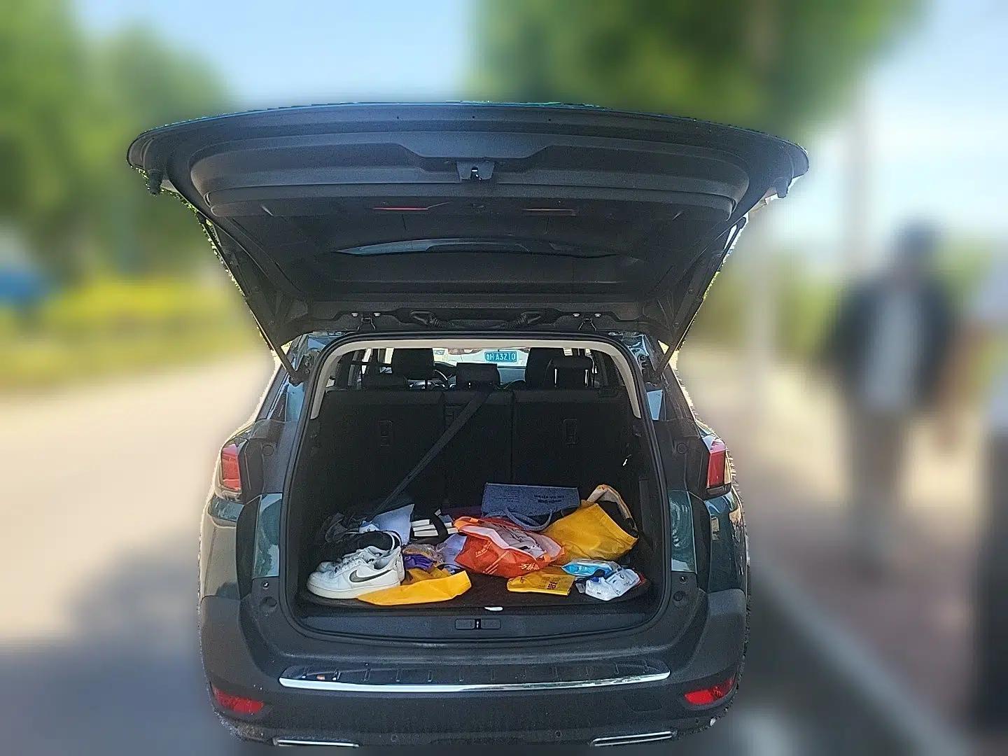 Peugeot 5008 2021 400THP 7-Seater Powerful Edition — миниатюра 19