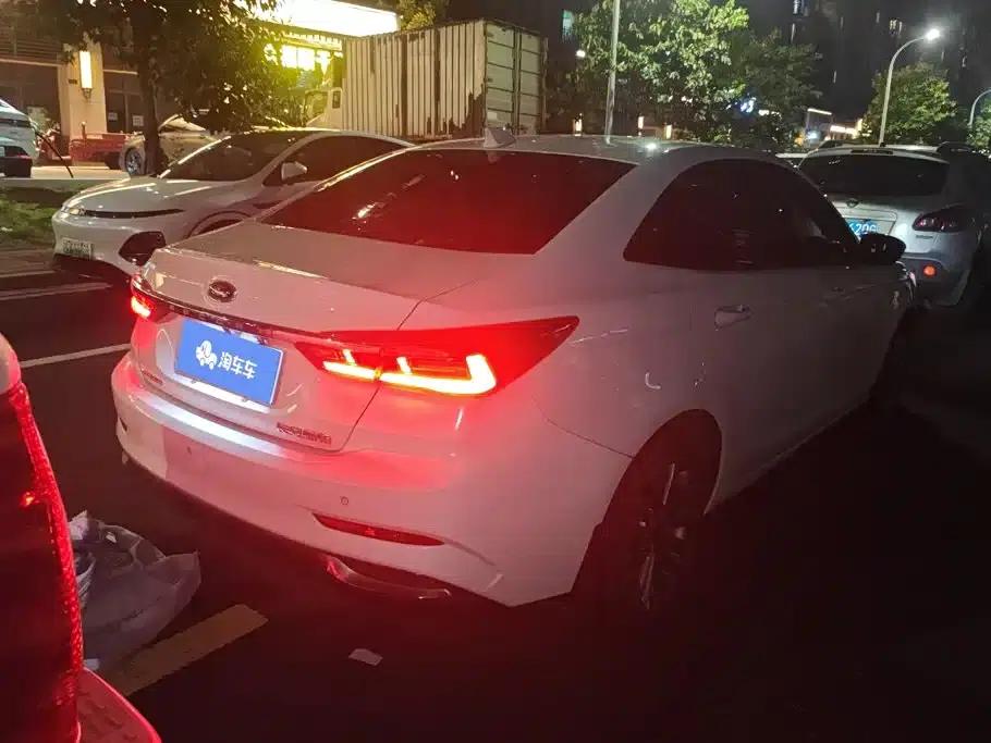 Ford Focus 2021 1.5L Automatic Glory Edition — миниатюра 3