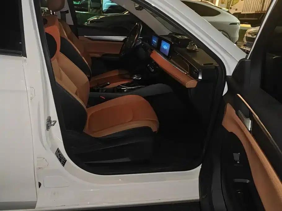 Ford Focus 2021 1.5L Automatic Glory Edition — миниатюра 8