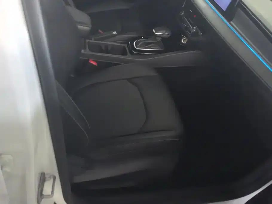 Ford Focus 2021 1.5L Automatic Diamond Edition — миниатюра 8