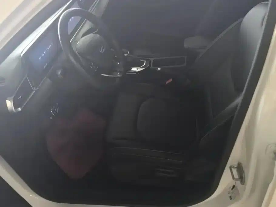 Ford Focus 2021 1.5L Automatic Diamond Edition — миниатюра 9