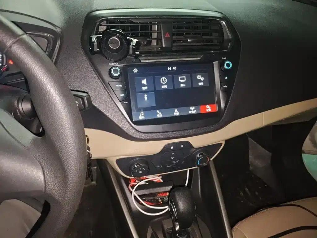2017 Ford Focus Facelift 1.5L Automatic Comfort Model — миниатюра 6