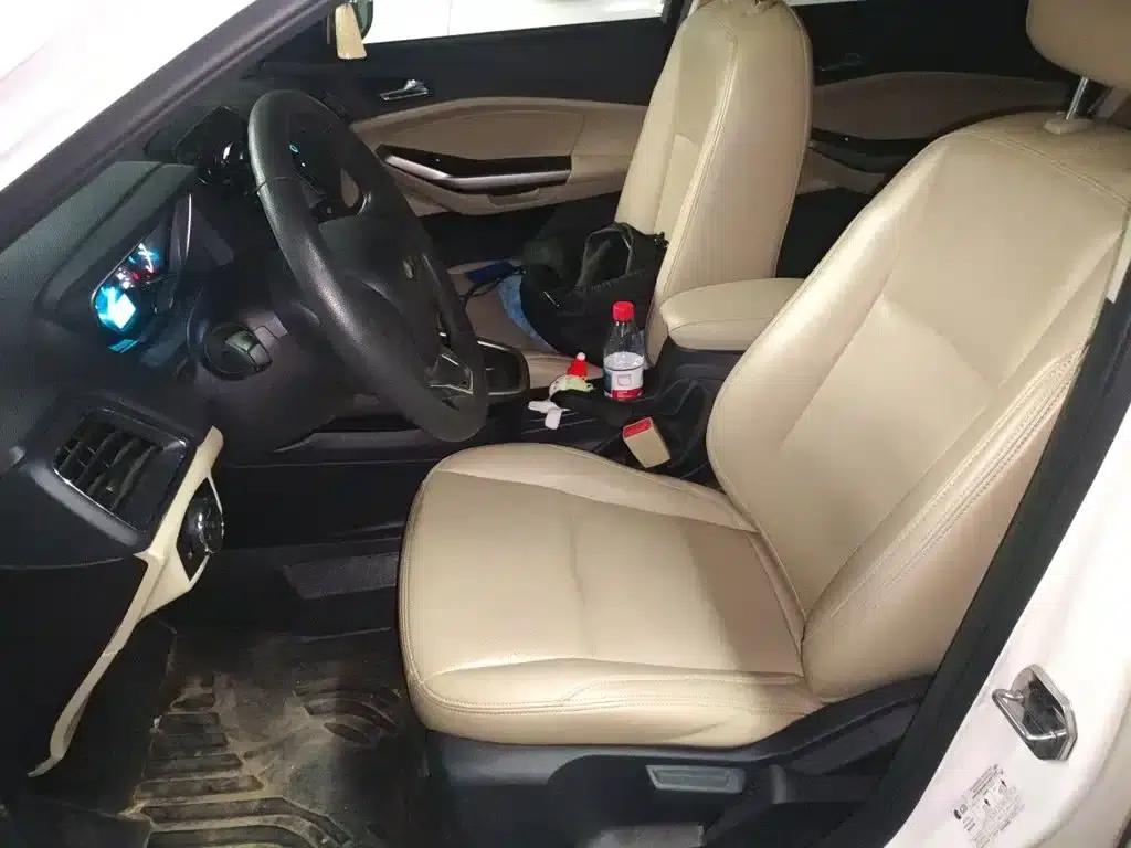 2017 Ford Focus Facelift 1.5L Automatic Comfort Model — миниатюра 8