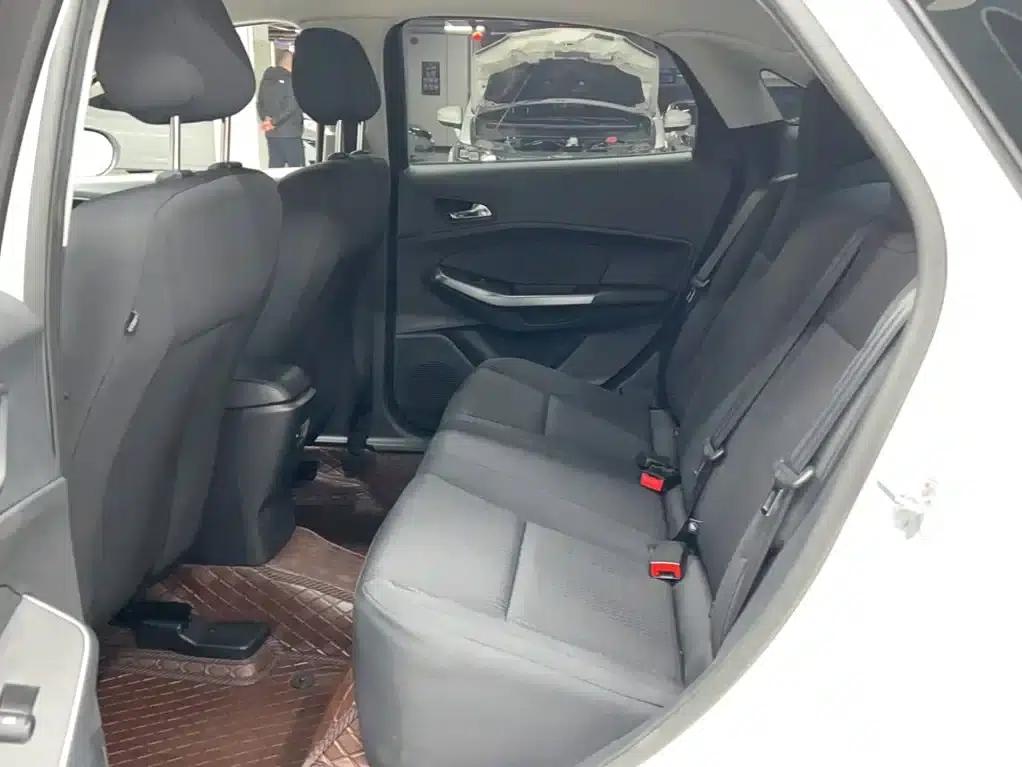 Ford Focus 2019 Facelift 1.5L Automatic Premium Edition (Tire Pressure Monitoring) China VI Emission Standard — миниатюра 19
