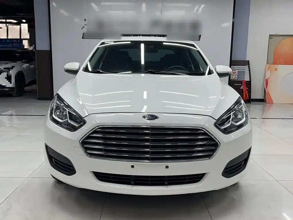 Ford Focus 2019 Facelift 1.5L Automatic Premium Edition (Tire Pressure Monitoring) China VI Emission Standard — миниатюра 3
