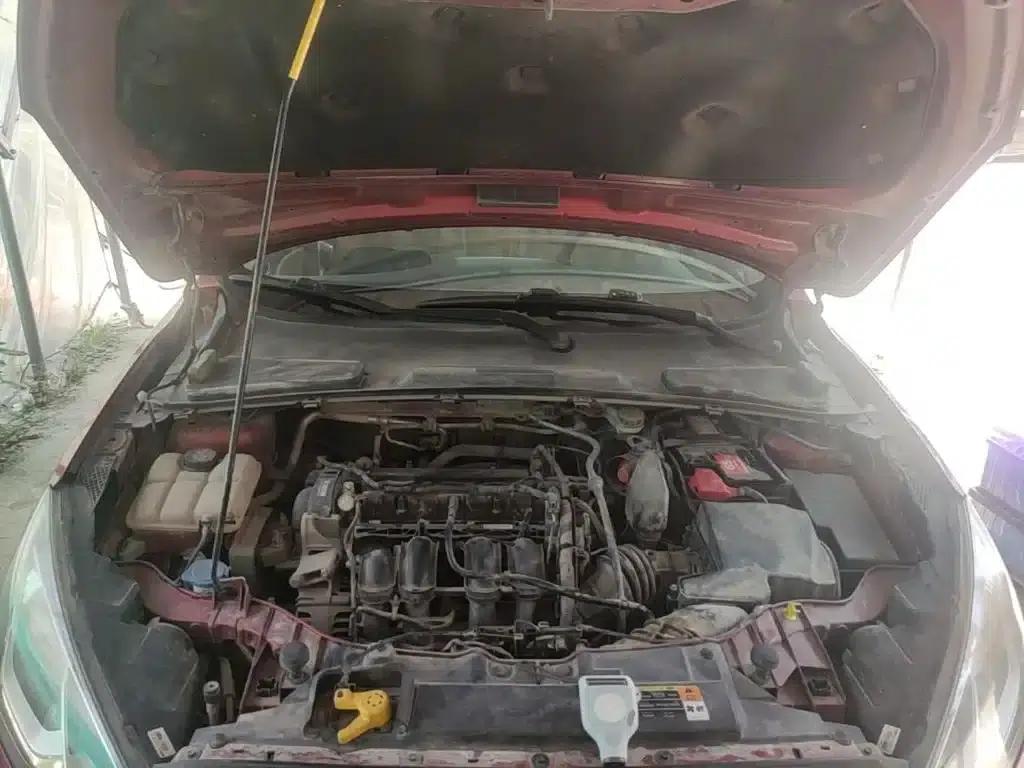 Ford Focus 2015 1.5L Automatic Comfort Model — миниатюра 20