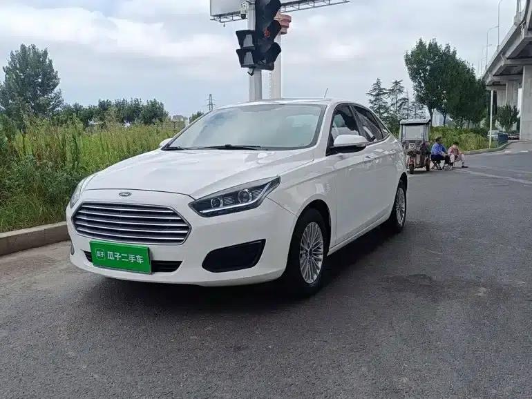 2017 Ford Focus Facelift 1.5L Manual Comfort Model — миниатюра 1