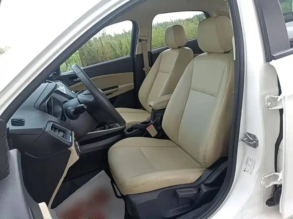 2017 Ford Focus Facelift 1.5L Manual Comfort Model — миниатюра 15