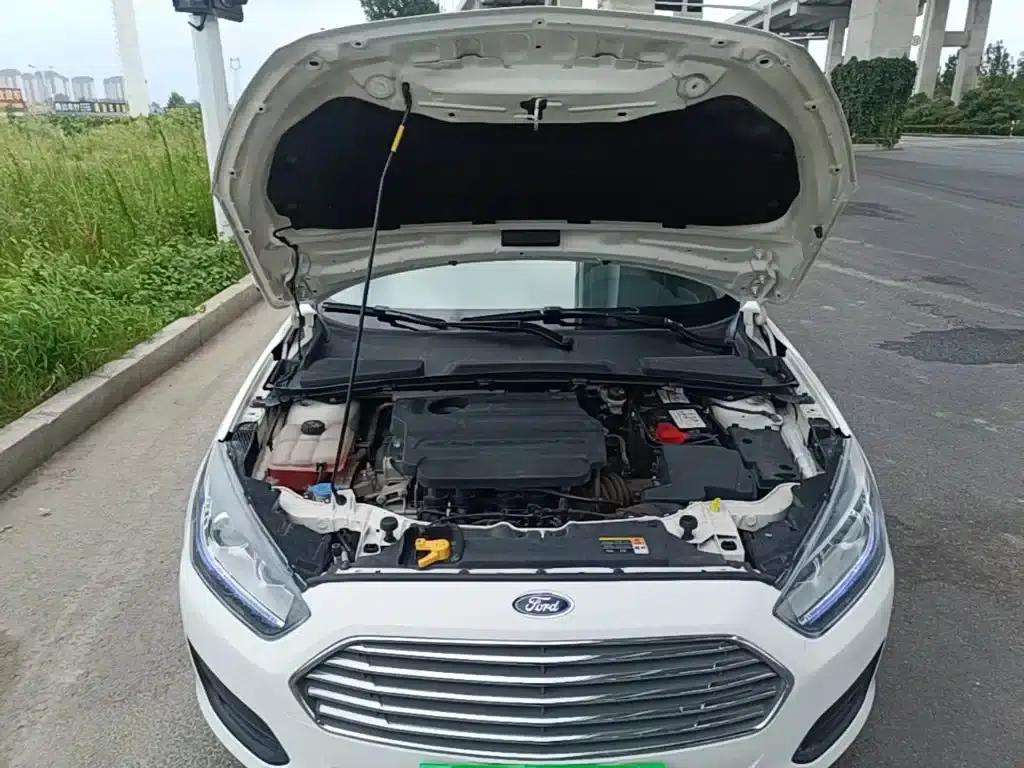 2017 Ford Focus Facelift 1.5L Manual Comfort Model — миниатюра 20
