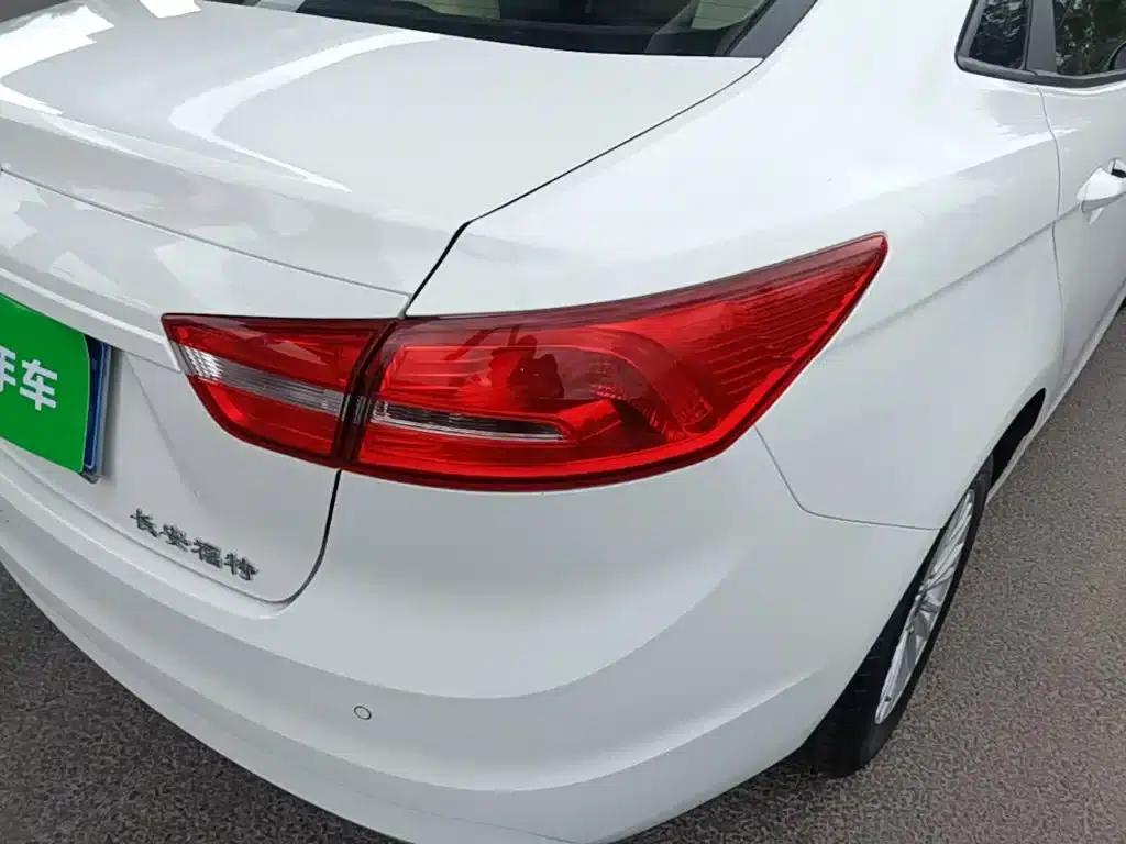 2017 Ford Focus Facelift 1.5L Manual Comfort Model — миниатюра 8