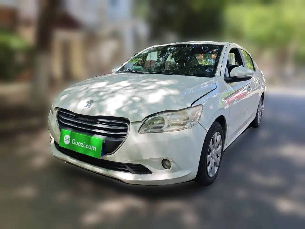 Peugeot 301 2016 1.6L Manual Comfort Edition — миниатюра 1