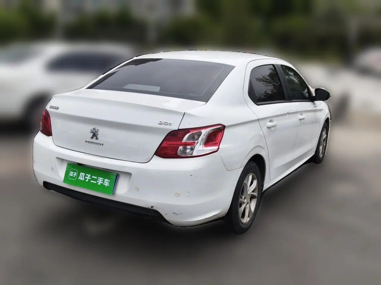Peugeot 301 2014 1.6L Automatic Comfort Edition — миниатюра 6