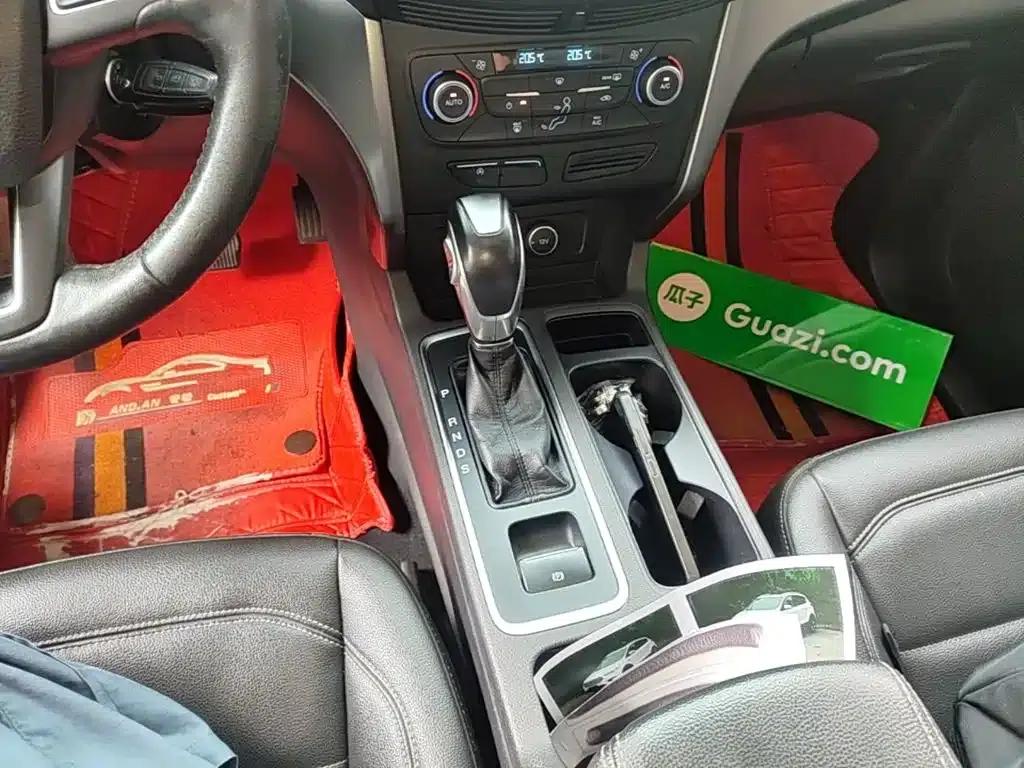 Ford Kuga 2019 EcoBoost 180 2WD Platinum Edition (China VI Emission Standard) — миниатюра 14