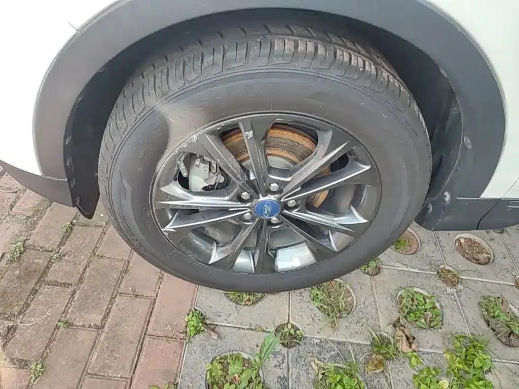 Ford Kuga 2019 EcoBoost 180 2WD Platinum Edition (China VI Emission Standard) — миниатюра 23