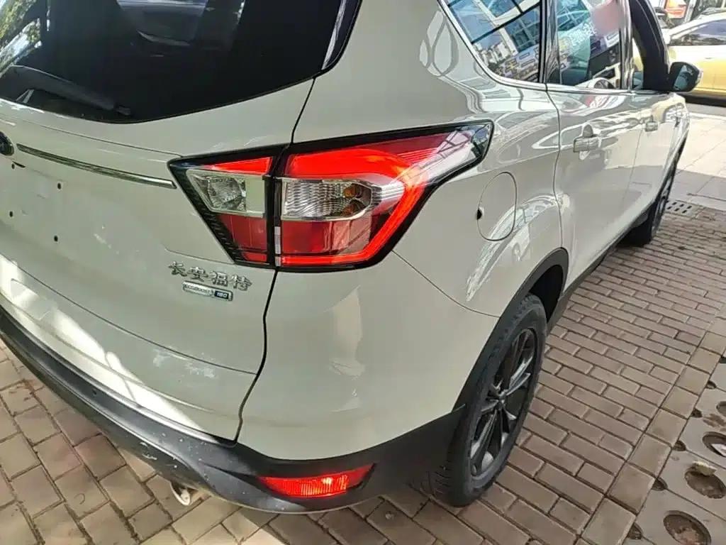 Ford Kuga 2019 EcoBoost 180 2WD Platinum Edition (China VI Emission Standard) — миниатюра 8