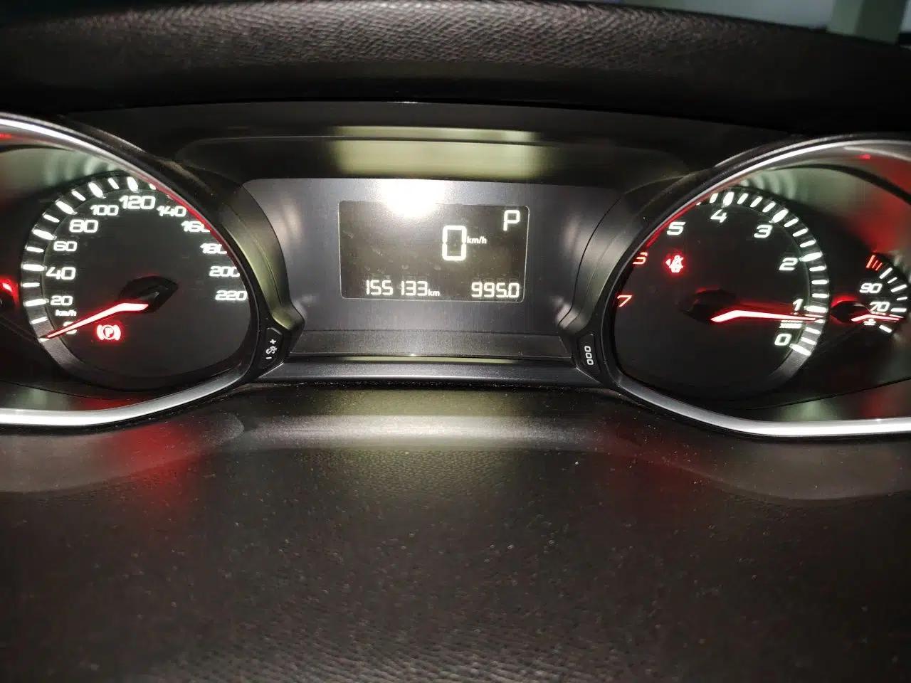 Peugeot 308S 2015 1.2T Automatic Shangchi Edition — миниатюра 11
