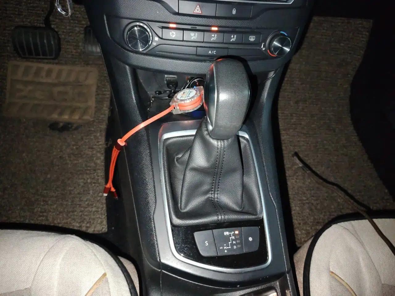 Peugeot 308S 2015 1.2T Automatic Shangchi Edition — миниатюра 14