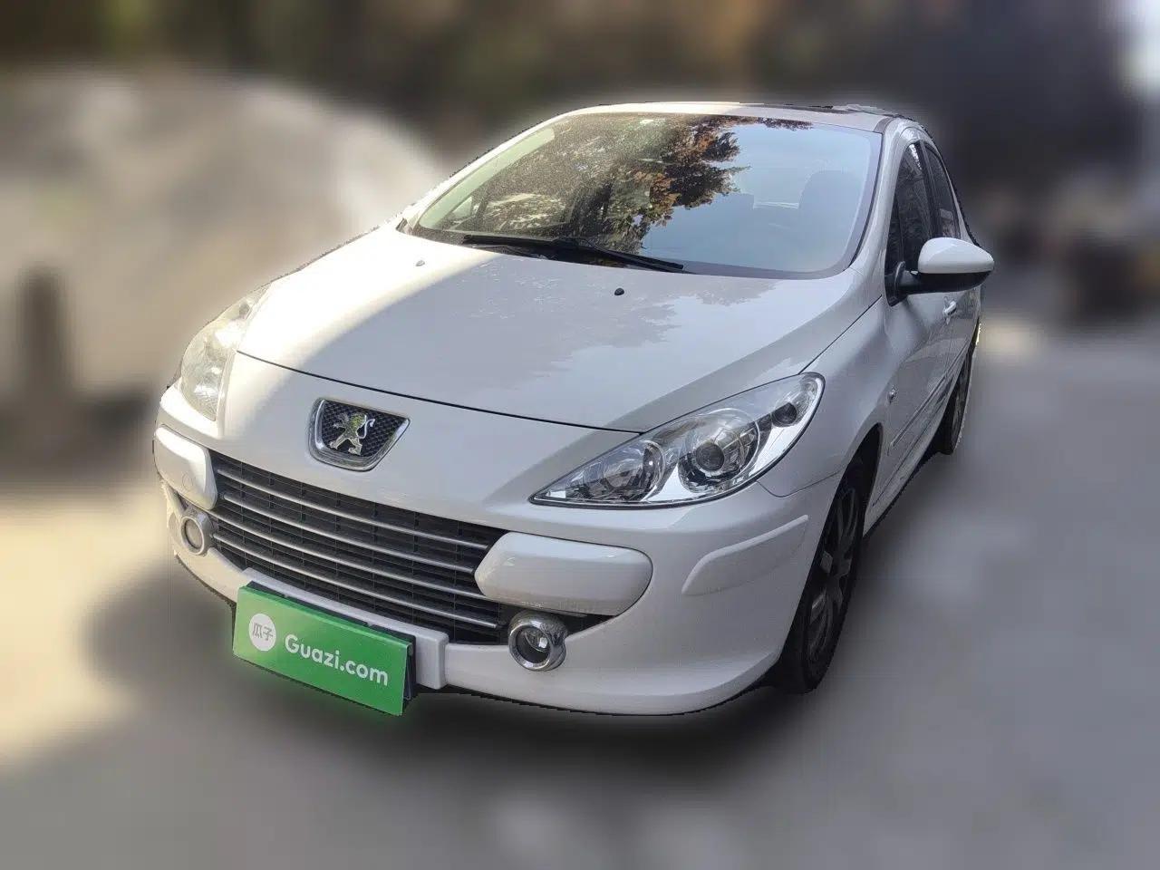 Peugeot 307 2013 Hatchback 1.6L Manual Comfort Edition — миниатюра 1