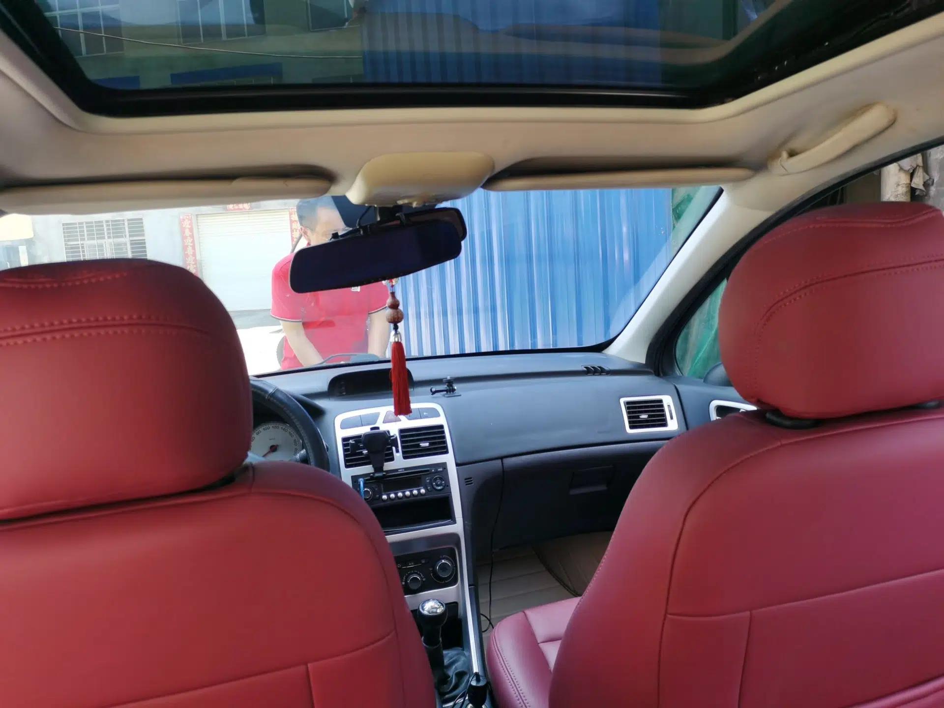 Peugeot 307 2012 Hatchback 1.6L Manual Comfort Edition — миниатюра 18