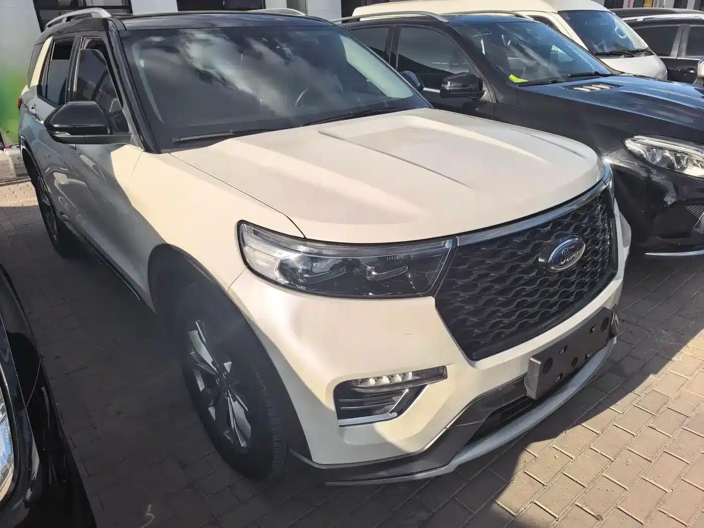Explorer 2020 EcoBoost 285 4WD Fashion Edition 6-seater — миниатюра 2