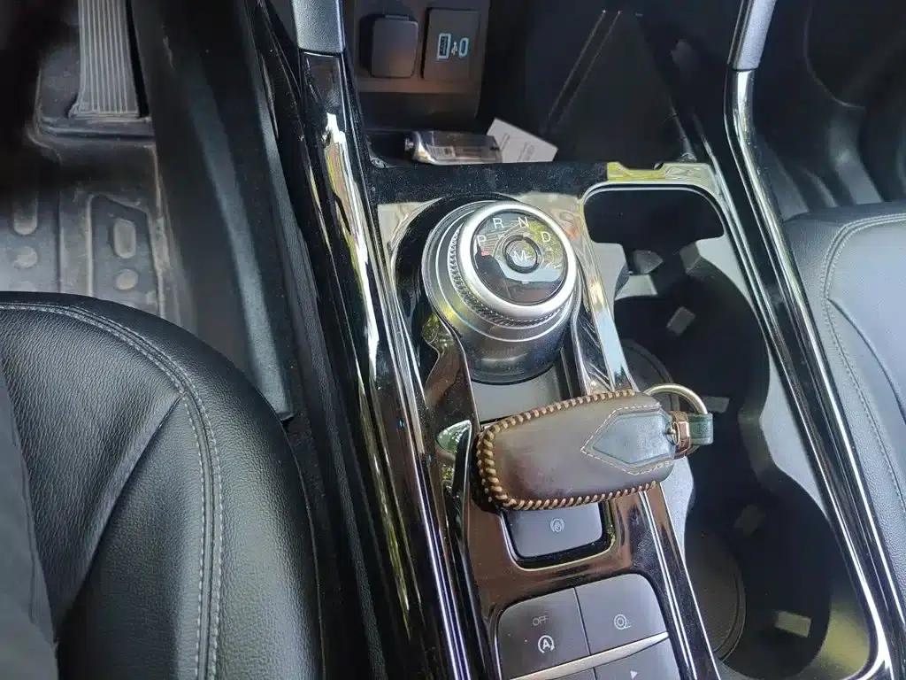 2020 Ford Explorer EcoBoost 285 Rear-Wheel Drive Fashion Edition 7-Seater — миниатюра 7