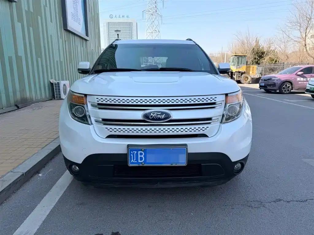 2013 Explorer 3.5L Premium (Imported) — миниатюра 2