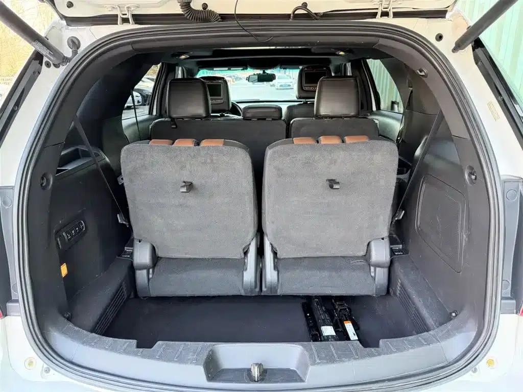 2013 Explorer 3.5L Premium (Imported) — миниатюра 11