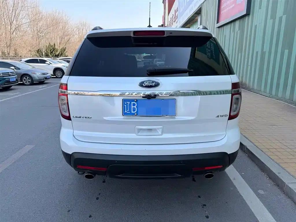 2013 Explorer 3.5L Premium (Imported) — миниатюра 13