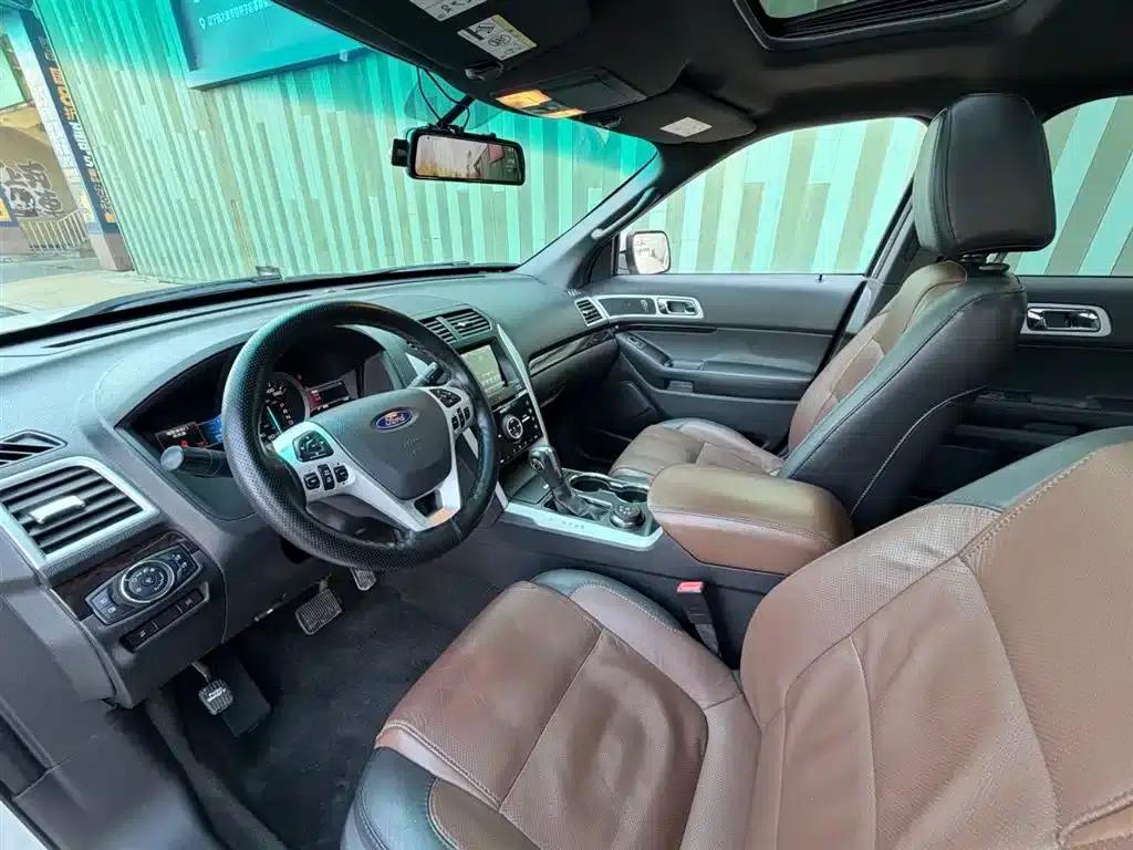 2013 Explorer 3.5L Premium (Imported) — миниатюра 3