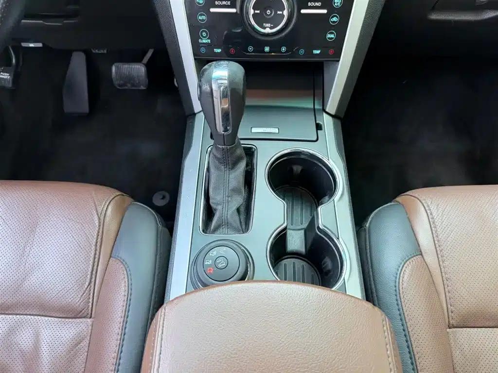 2013 Explorer 3.5L Premium (Imported) — миниатюра 7