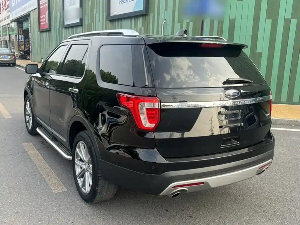 2017 Explorer 2.3T Elite Edition (Imported) — миниатюра 5