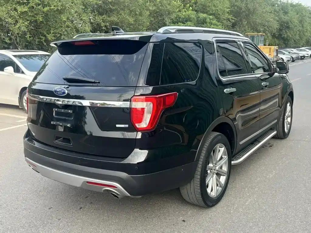 2017 Explorer 2.3T Elite Edition (Imported) — миниатюра 7