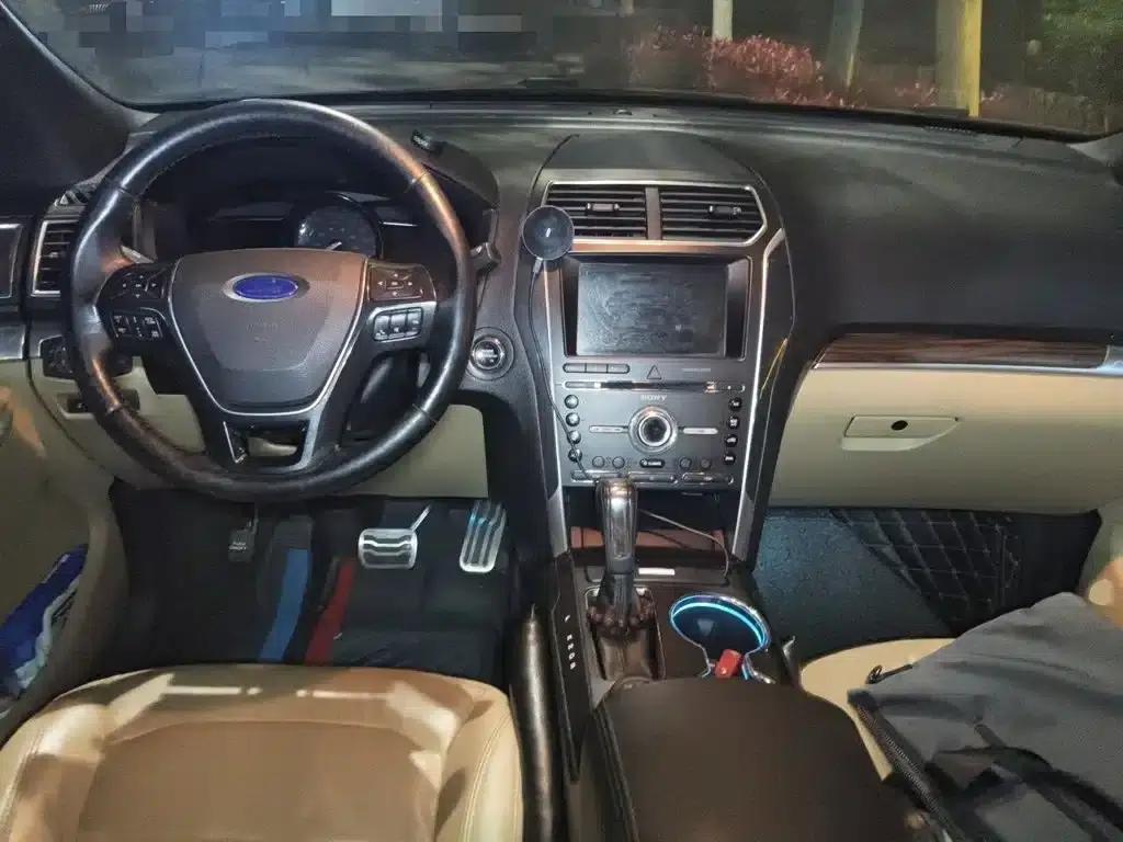 2016 Explorer 2.3T Elite Edition (Imported) — миниатюра 13